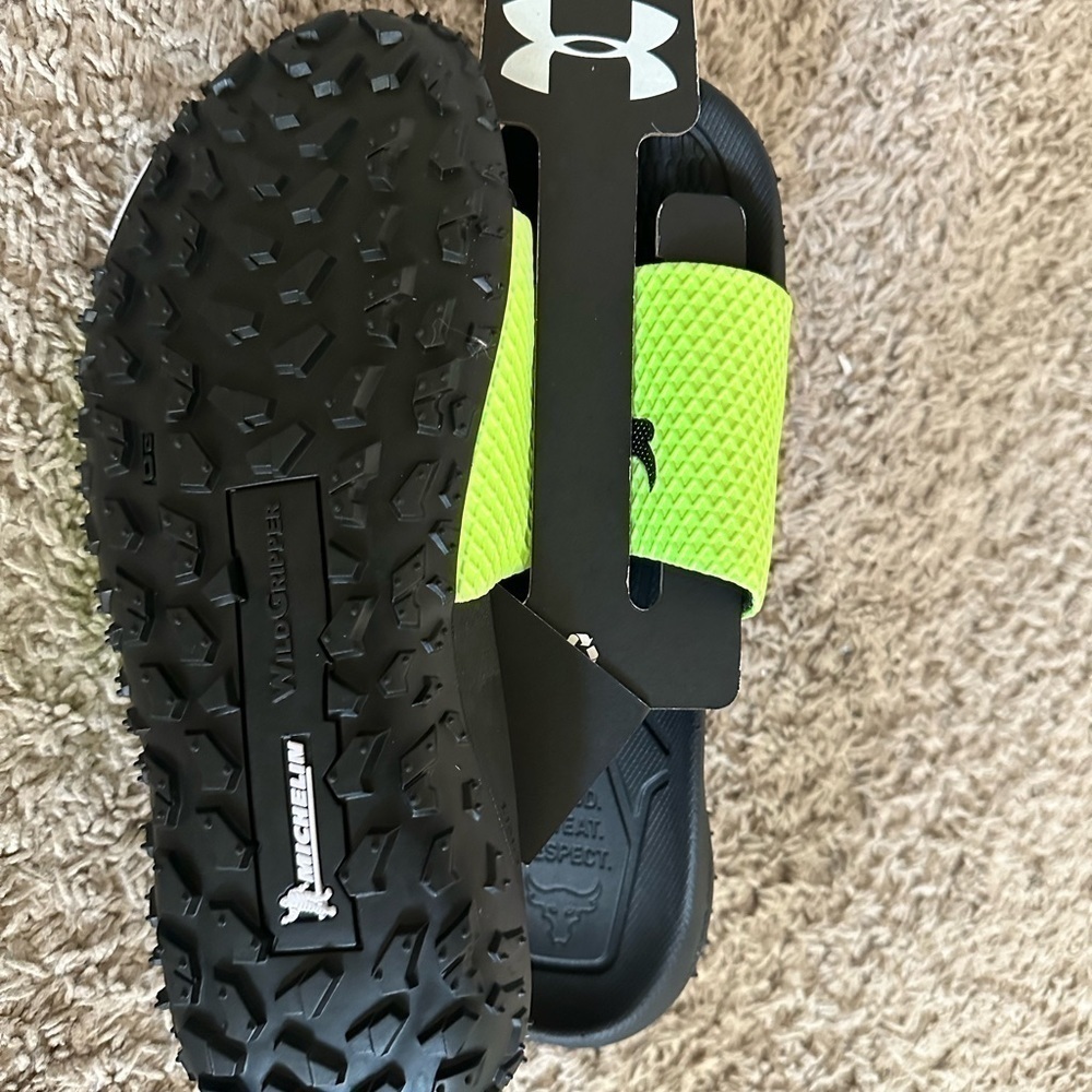 Under Armour UA Project Rock Slides 2.0 Volt Green Black Michelin Wild Gripper - Picture 3 of 7
